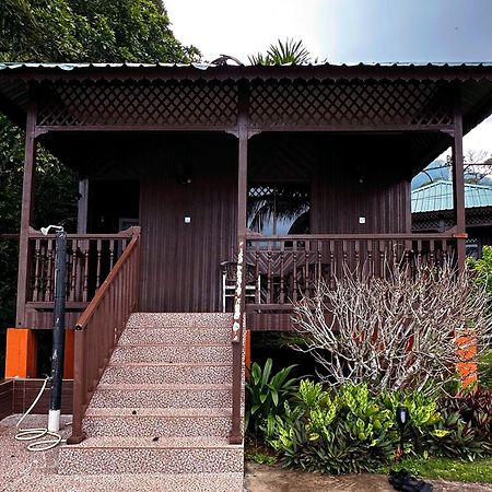 Kampong Ayer Batang Abc Chalet Tioman מראה חיצוני תמונה