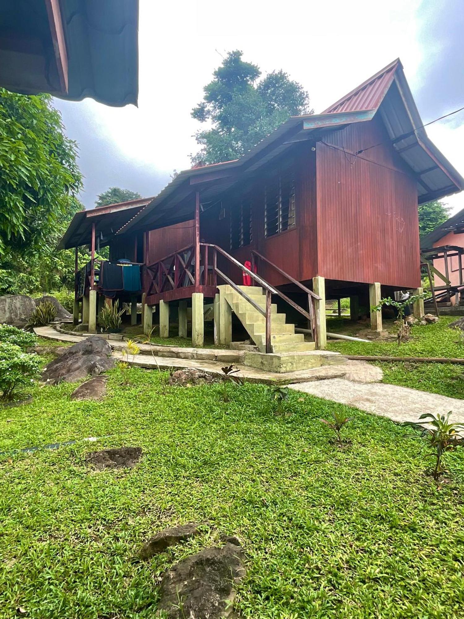 Kampong Ayer Batang Abc Chalet Tioman מראה חיצוני תמונה
