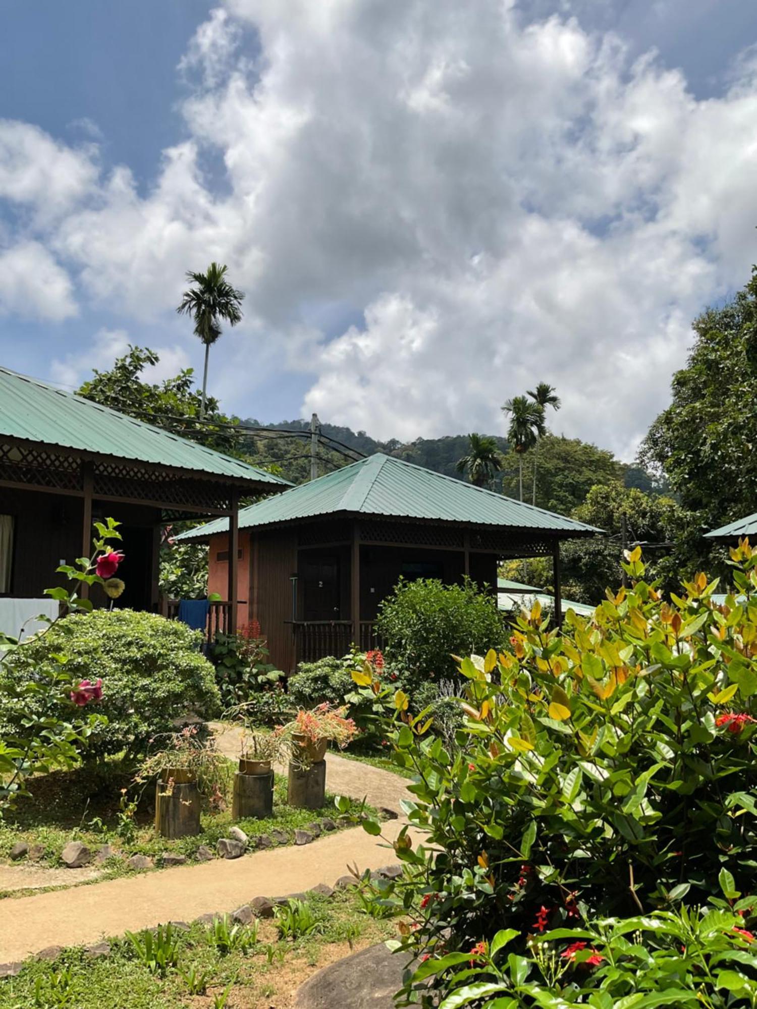 Kampong Ayer Batang Abc Chalet Tioman מראה חיצוני תמונה